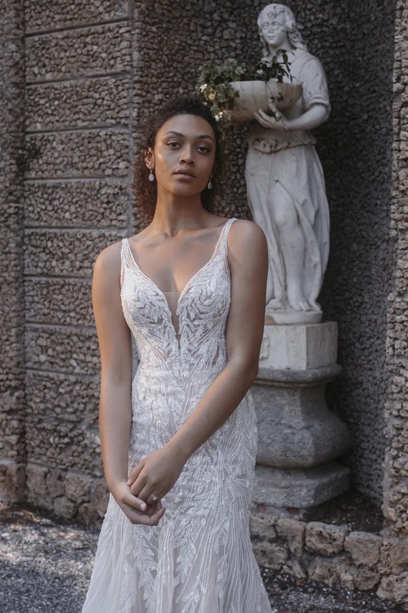 Abella by Allure Bridals "Venus" Gown E406 - Image 4