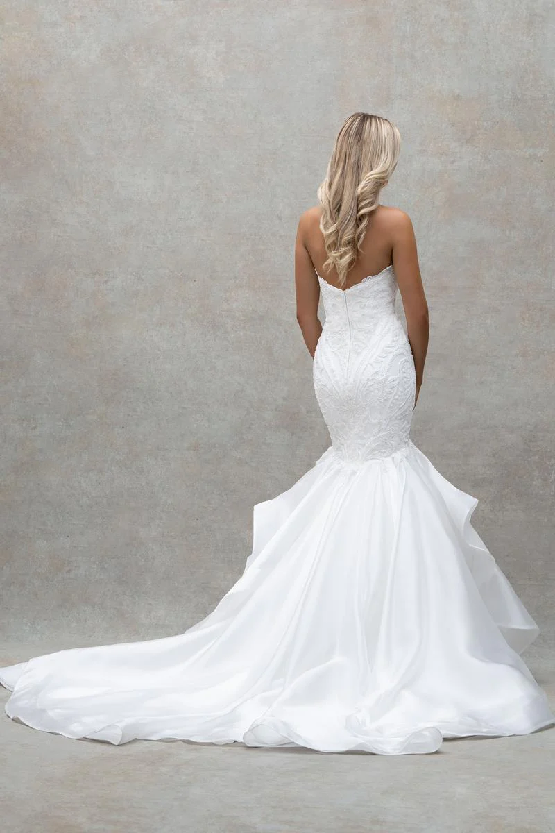 Abella by Allure Bridals "Diana" Gown E506 - Image 4