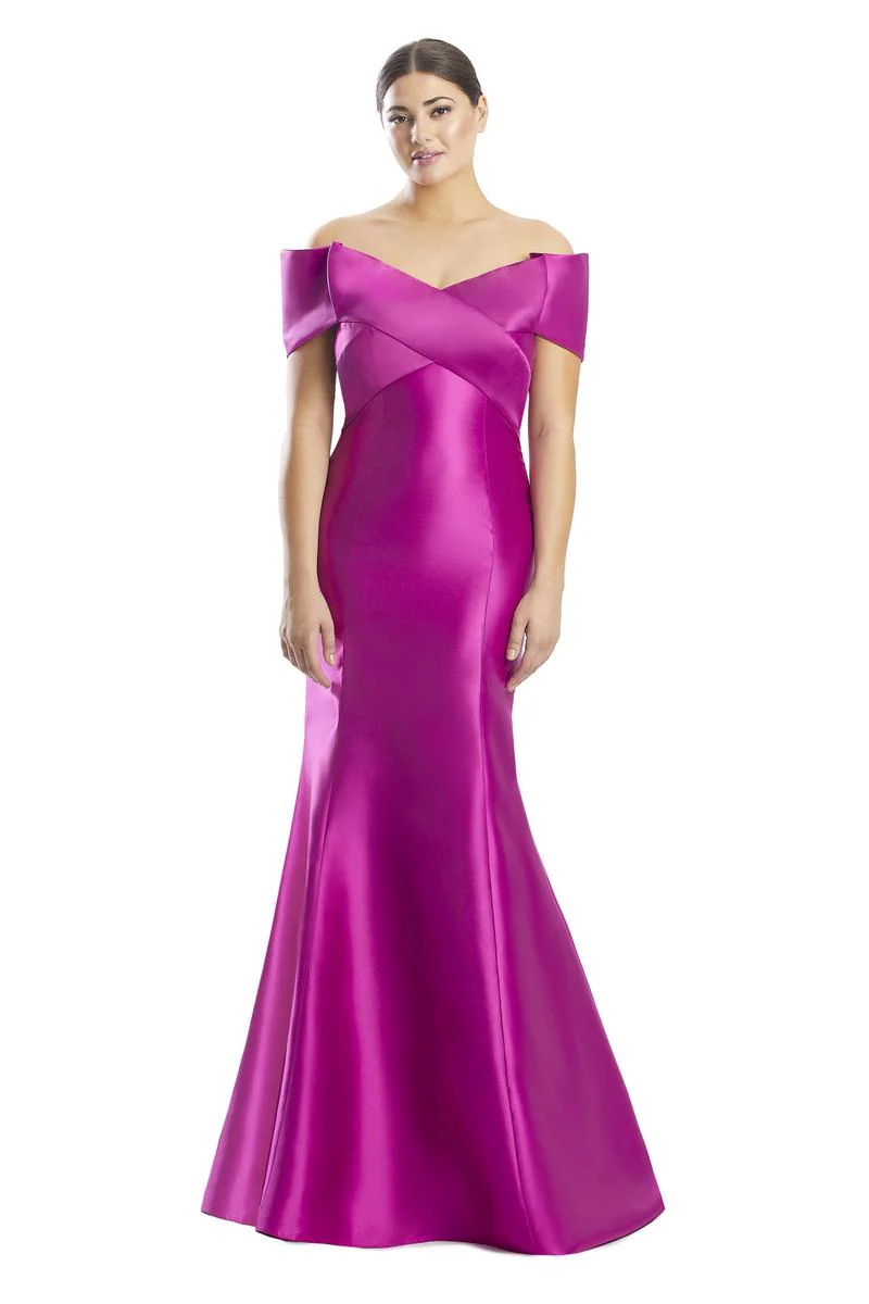 Alexander by Daymor Dress 1763 - Image 7