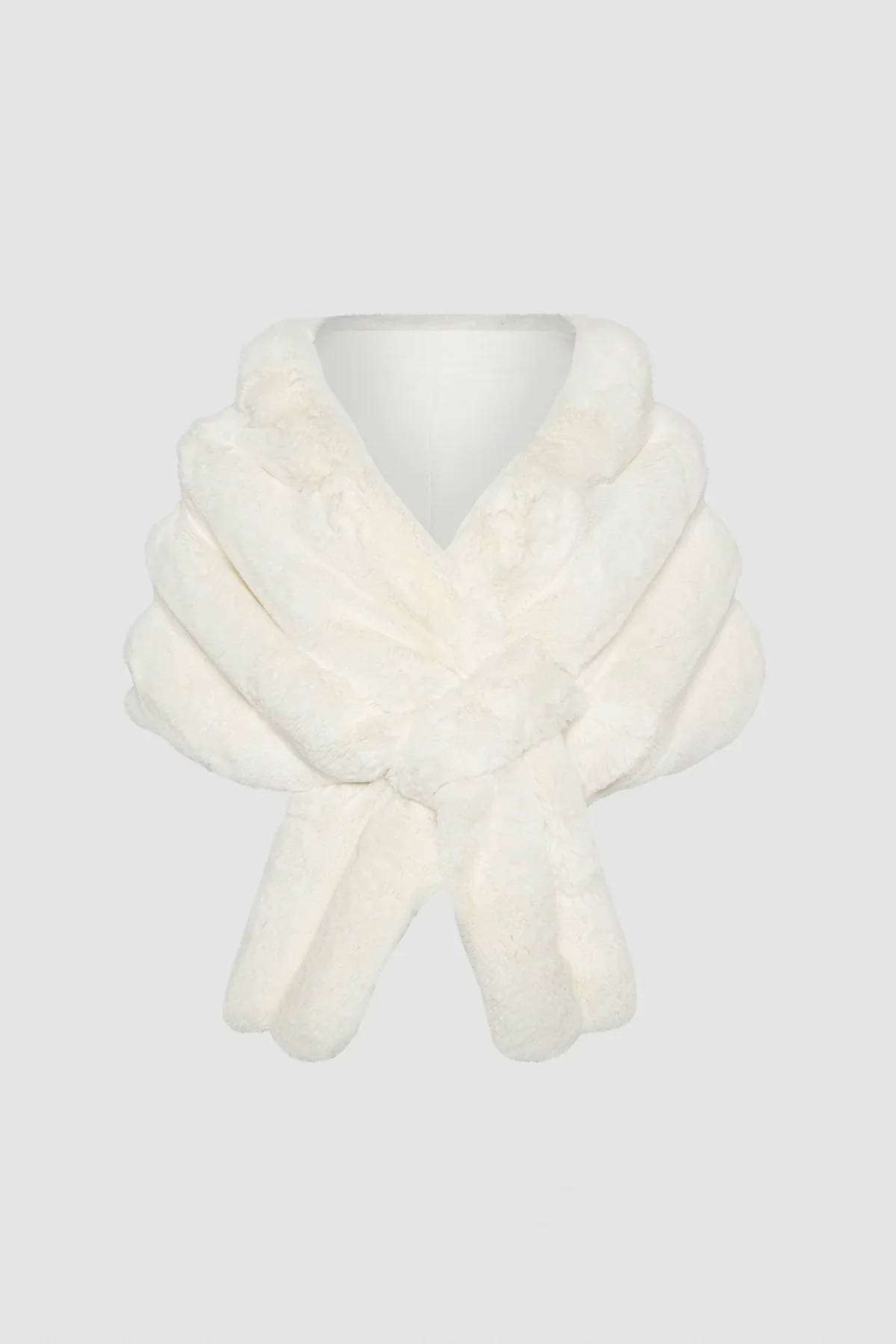 Theia Faux Fur Chinchilla Stole 8890009 - Image 15